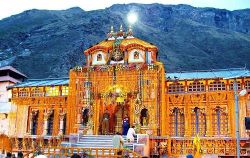Near Badrinath Prithvi Yatra Hotel
