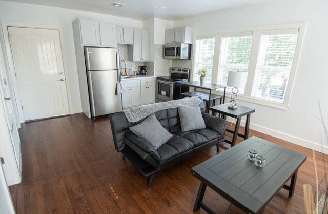 🎬 Near Film Row District 🎬 Walkable80 ★Historic★