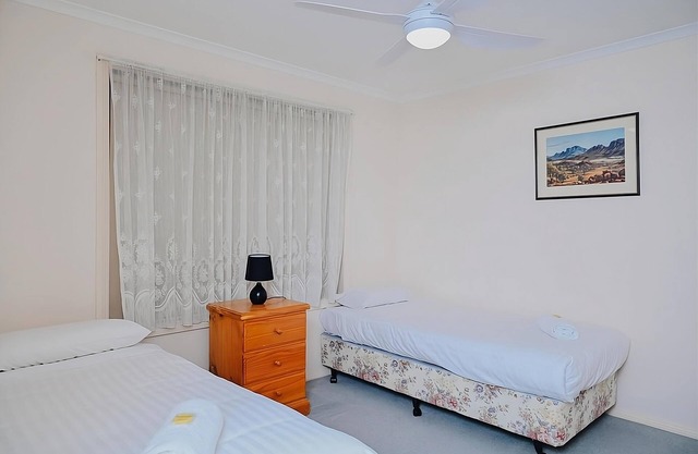 Near Murray River A Lovely Holiday Unit in Moama