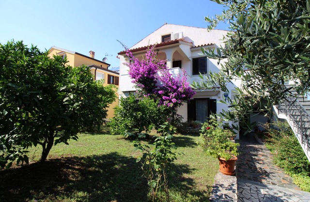 Near the beach, city center, air-conditioned, family friendly