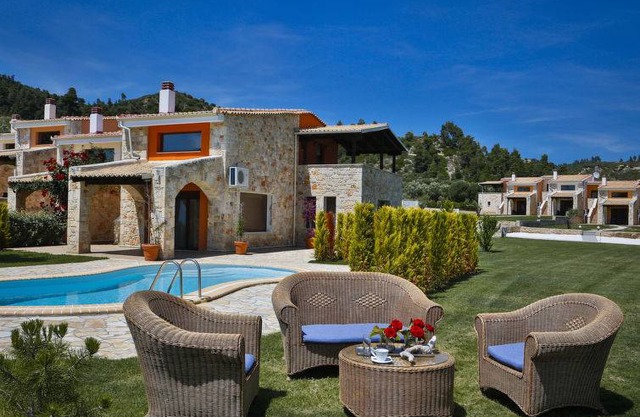Nefeli Family Villa