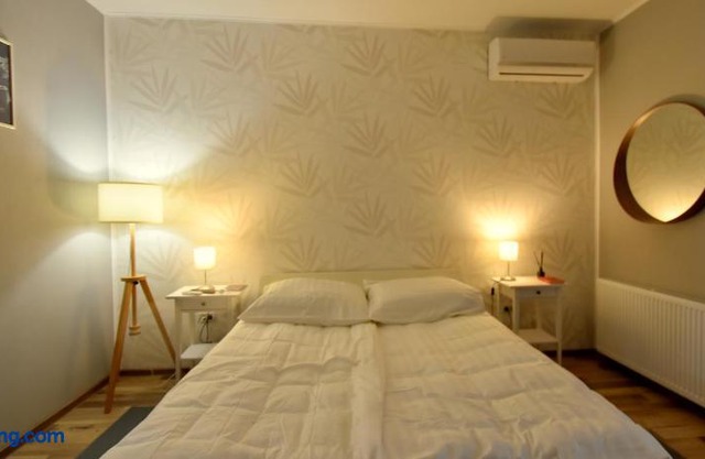 Neferprod Apartments - IS - CAM 04
