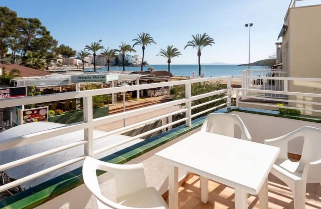 Neighbours Beach by Interhome