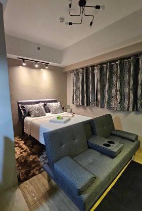 Nesting Lounge Two at MonteCarlo Residenze