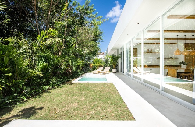 New 2br villa 4mins to Bingin beach