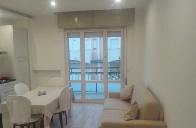 New and luxurious apartment by the sea