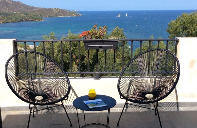 NEW APARTMENT WITH BREATHTAKING VIEW OF SAINT FLORENT BAY - PROMO OCT- NOVEMBER