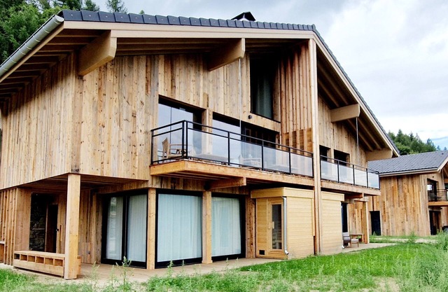 New Chalet in La Plagne - 3Lv, 12p, Sauna, Parking, WiFi