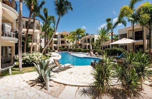 New Condo, Beach Access, Wi-Fi, Pool