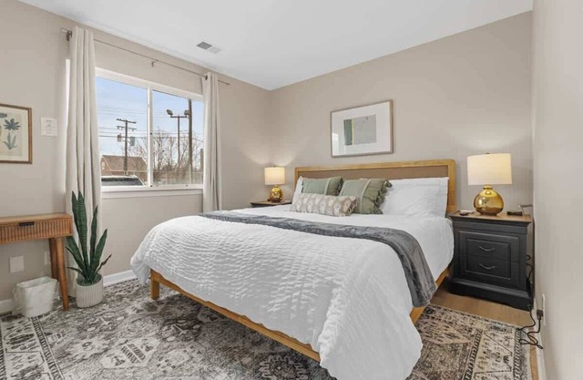 NEW! Cozy 1BR Flat w/King Bed & Workspace