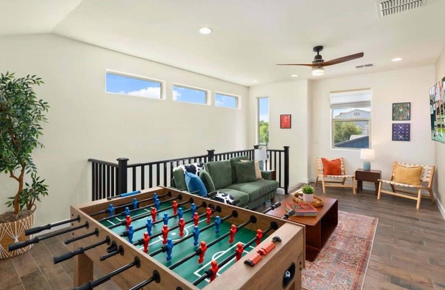 *NEW* Cozy Desert Oasis! Pool, Spa, Foosball!