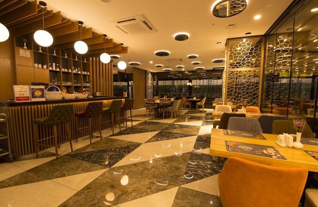 New Garden Hotel