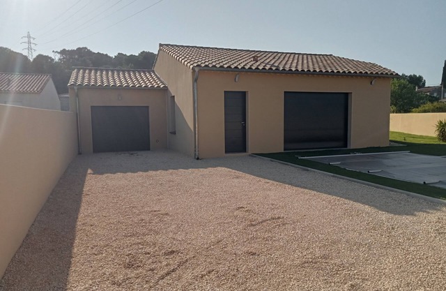 New house in village 5 km from Anduze