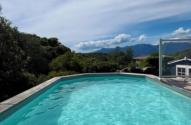 New house with private pool, in a quiet area near Porto-Vecchio