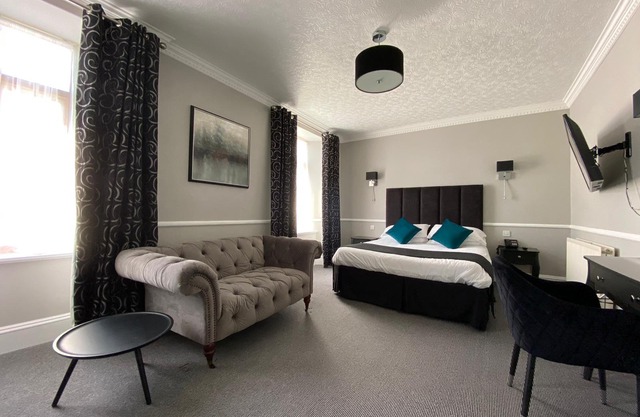 New Inn Hotel