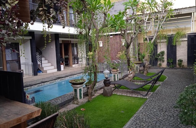 NEW KUBU DI BUKIT private kitchen near beach and 10 minute to airpot