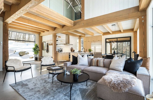 NEW! Lagom Strala | Harmonious | Hot Tub | Near Golf Course | Tremblant Living