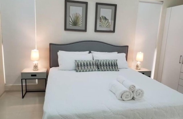 New Luxury 1 Bedroom South Coast