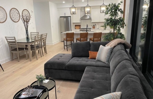 New Luxury End Condo Unit