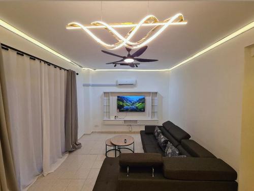 New Modern Nilai Homestay 4R3B 12Pax