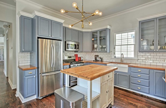 New Orleans Home w/Patio - 2 Mi to French Quarter!