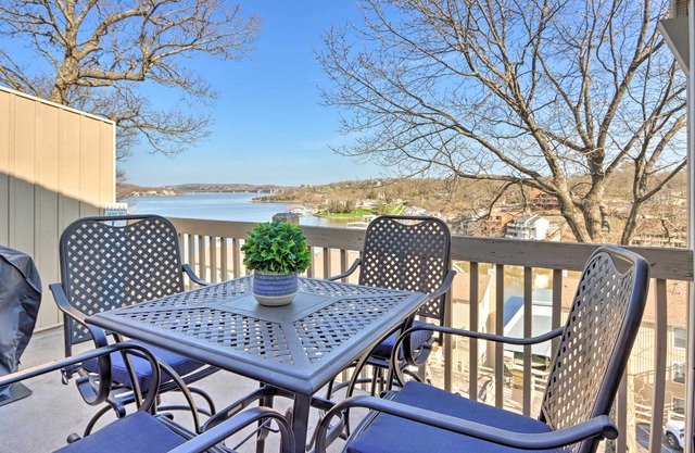NEW! Osage Beach Condo w / pools and boat dock access