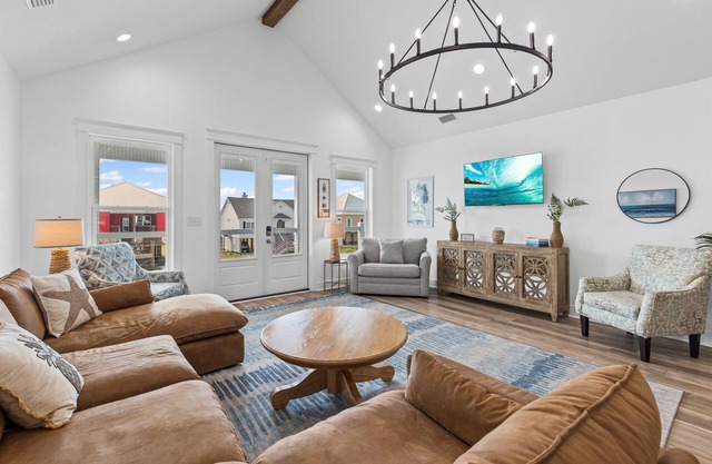 NEW ~ Sandy Clam V ~ Sleeps 11