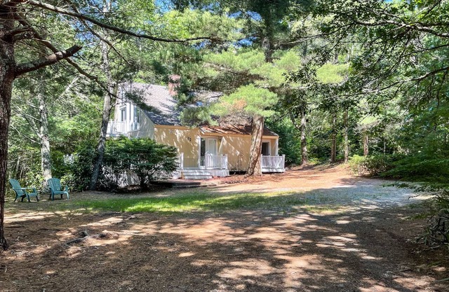 New Seabury-Bright Coves-Exceptional Secluded Private Home