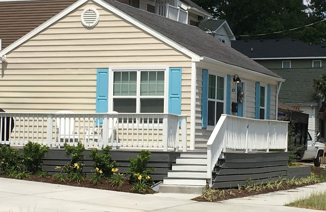 New Seaglass Cottage