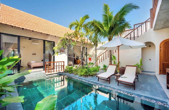 New- Serene Retreat 4BRs w/Pool - 6 mins to Beach