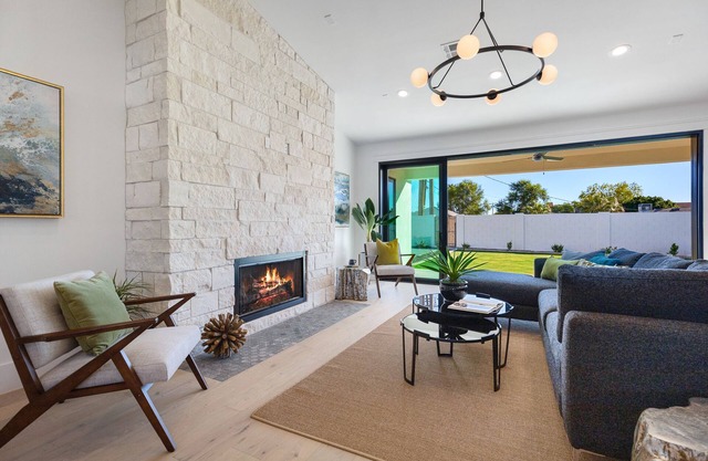 NEW! STUNNING CUSTOM BILTMORE NEIGHBORHOOD HOME Every Luxury& Detail Thought Out