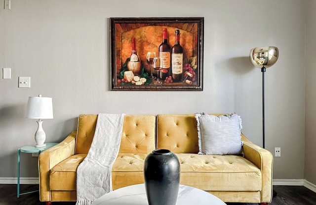 New to Vrbo Sleepover Lovely 1BD/1BA + Gym - Corpus Christi