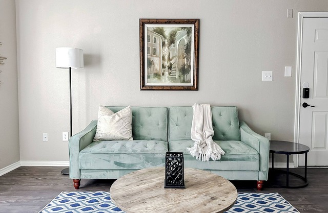 New to Vrbo Sleepover Stunning 1BD/1BA + Gym - Corpus Christi