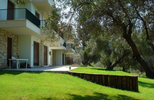 New villa in a quiet greenery near the most beautiful seaside