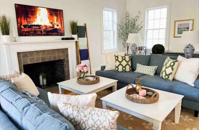 Newly Renovated 3 Bed/2.5 Bath 15 mins to MCRD