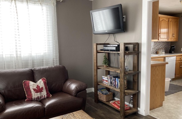 Newly renovated 3 bedroom, 1 bath home on a working ranch