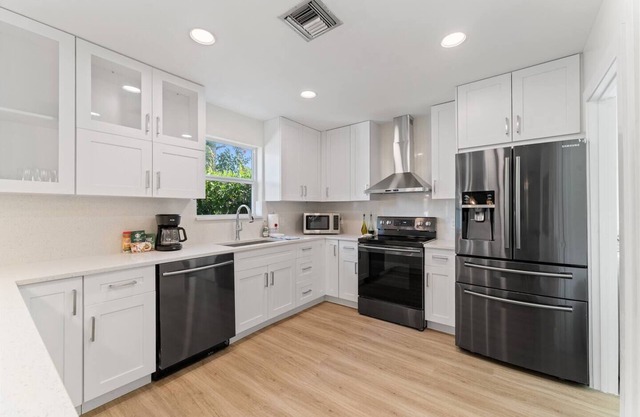 Newly renovated Waterfront Paradise