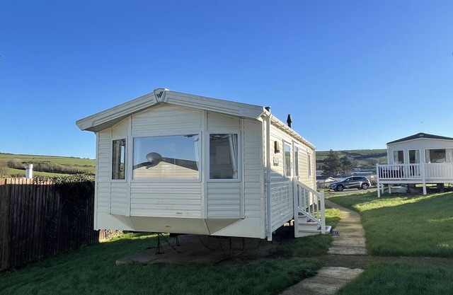 Newquay Bay Resort, Sandy Toes - Sleeps 6, Pets Ok