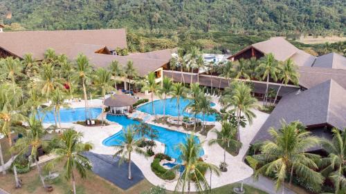 Nexus Resort Karambunai 