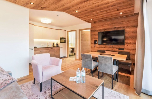 Nice apartment for 4 people with WIFI, pool, TV and terrace