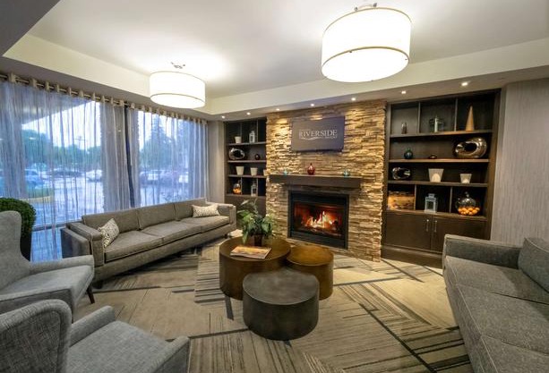 Niagara Riverside Resort BW Premier Collection
