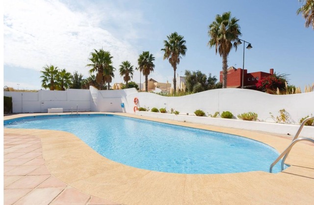 Nice apartment on golf course with pool