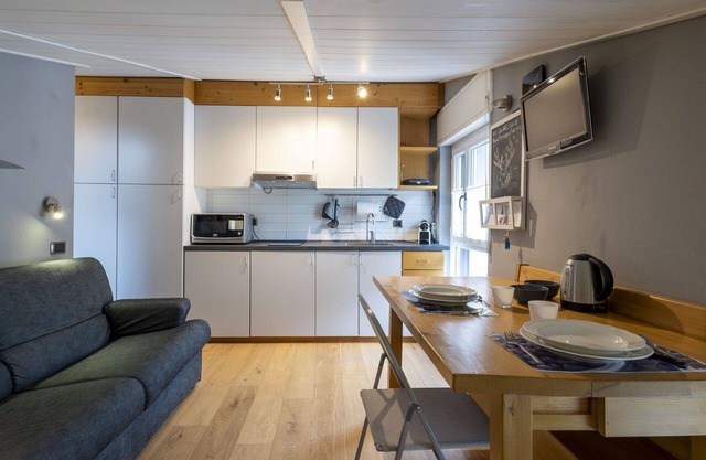 Nice apartment for 2 guests with WIFI and TV