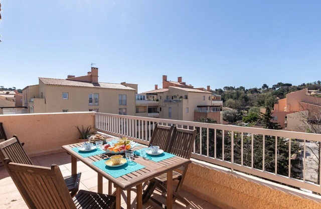 Nice apartment for 4 guests with A/C, WIFI, TV, terrace, panoramic view and parking