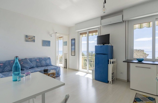 Nice apartment for 4 guests with A/C, WIFI and balcony