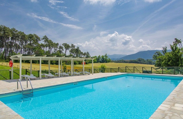 Nice apartment for 4 guests with A/C, pool, TV, patio, pets allowed and panoramic view