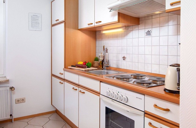 Nice apartment for 4 people with TV, balcony and parking