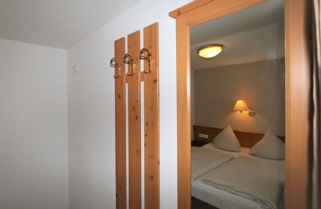 Nice apartment for 4 people with pool, WIFI, TV, balcony and pets allowed