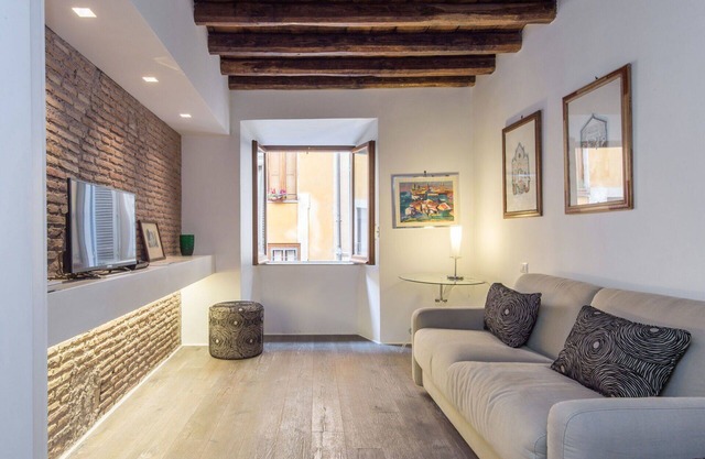 Nice apartment for 4 people with A/C, WIFI and TV