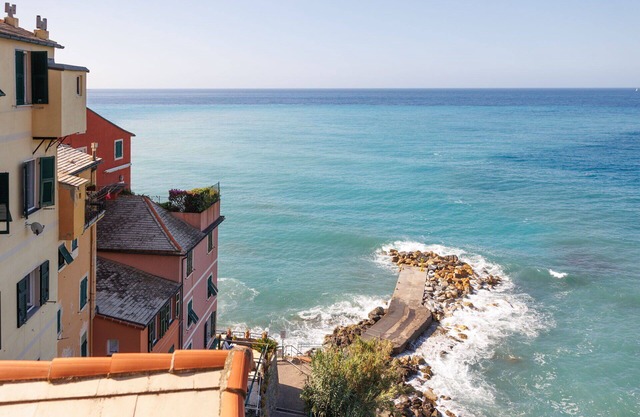 Nice apartment for 6 people with WIFI, A/C, TV, balcony and panoramic view, close to Portofino